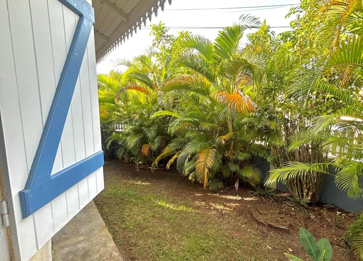 Charmant Bas De Villa Partage Les Abymes Privat bolig